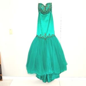Sherri Hill green, long formal dress 2